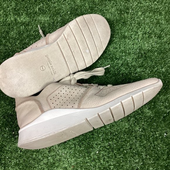 Kenneth Cole Gentle Souls Raina Lite Jogger 7.5 - Picture 9 of 10